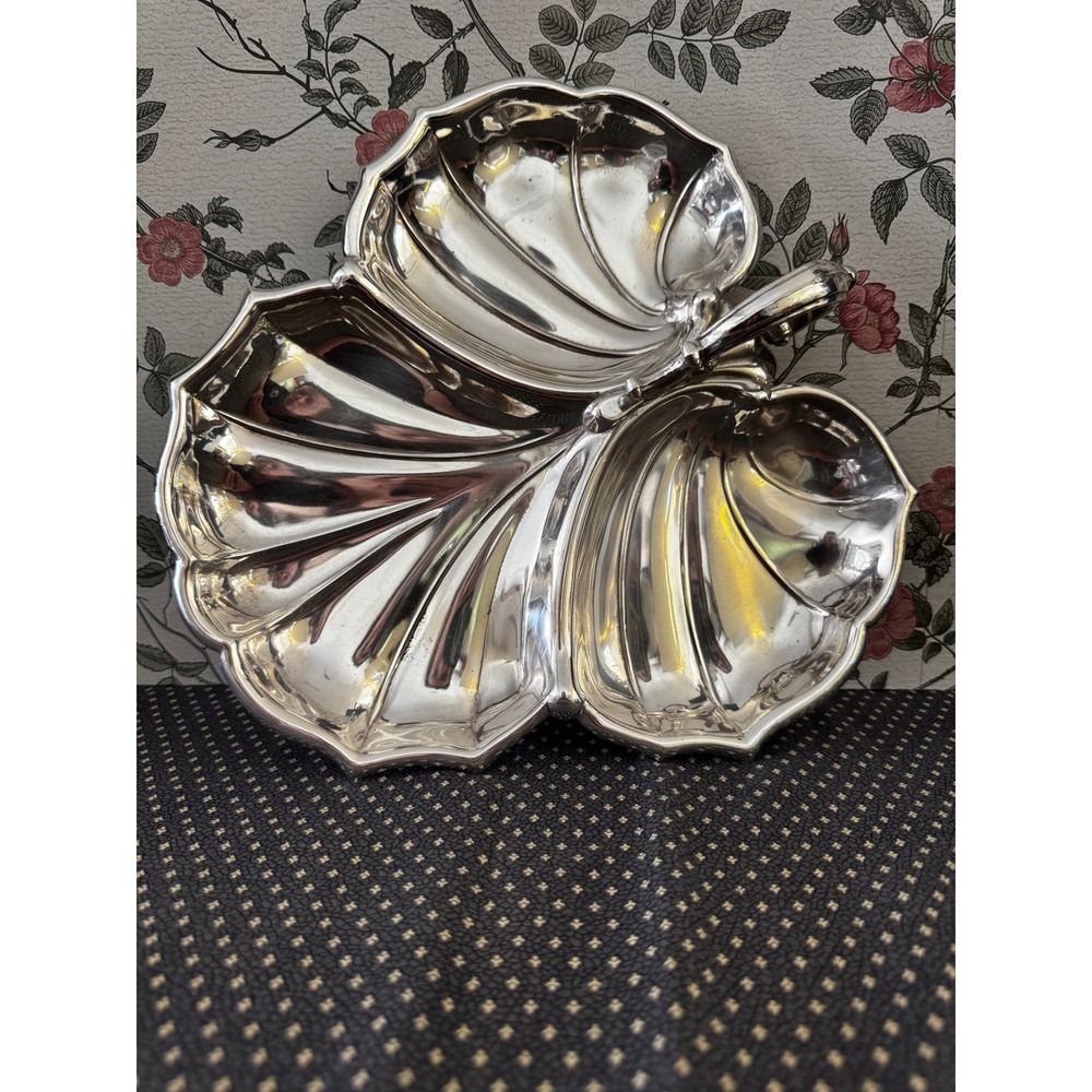 Vintage Silver Plated 3 Section Leaf Serving Dish Scalloped Shell Nut Candy Tray
